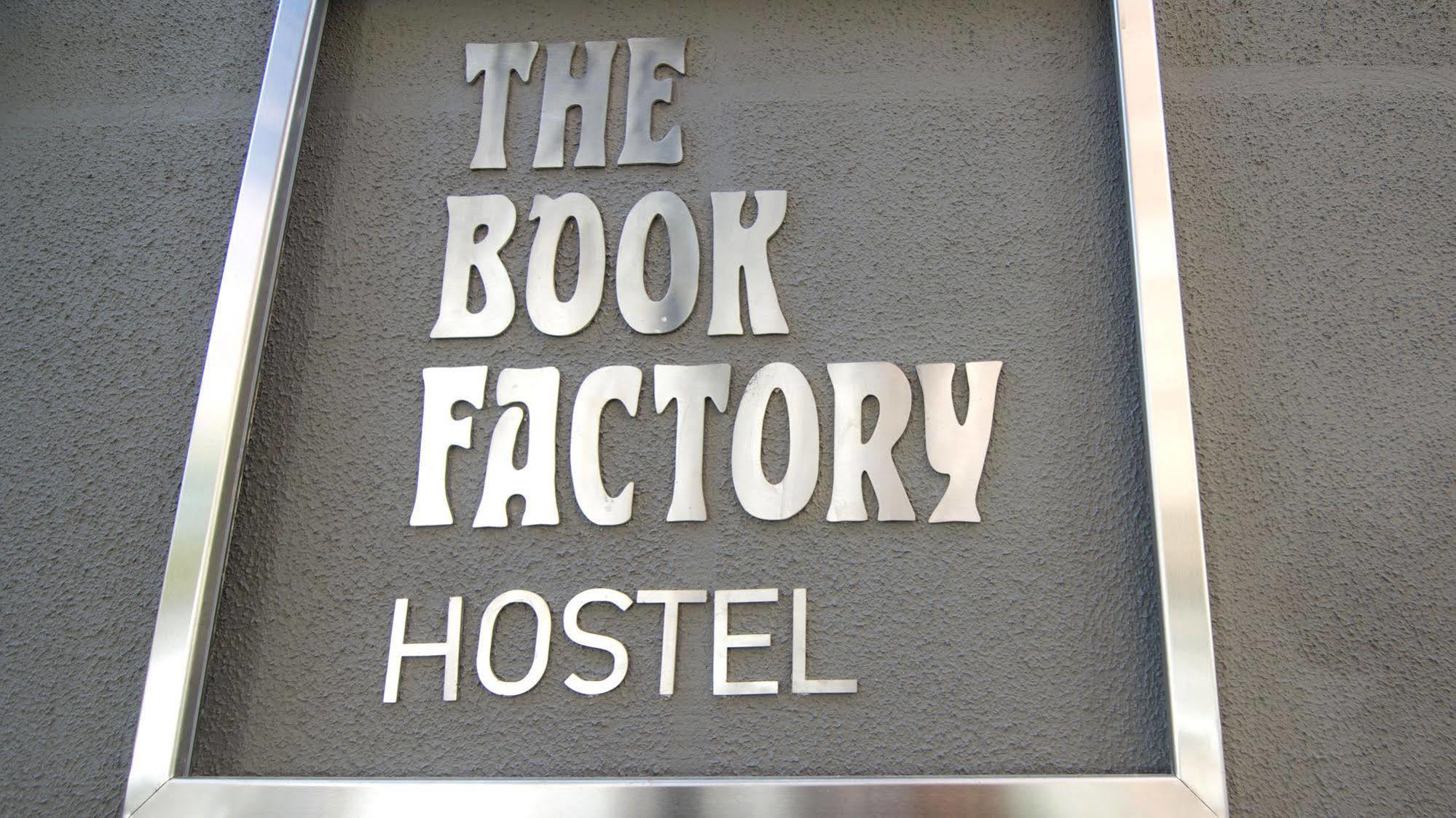 The Book Factory Hostel Valladolid Exteriér fotografie